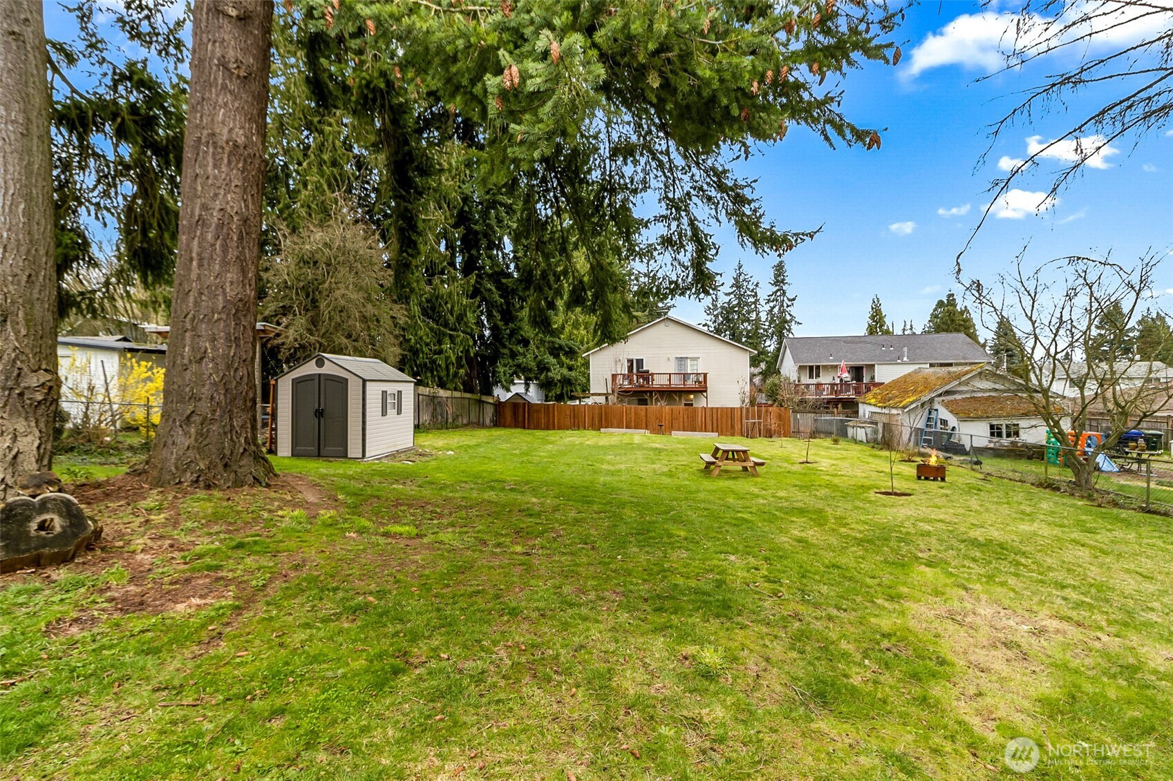 1331 Madison Street Everett, WA 98203 - Photo 36 of 40