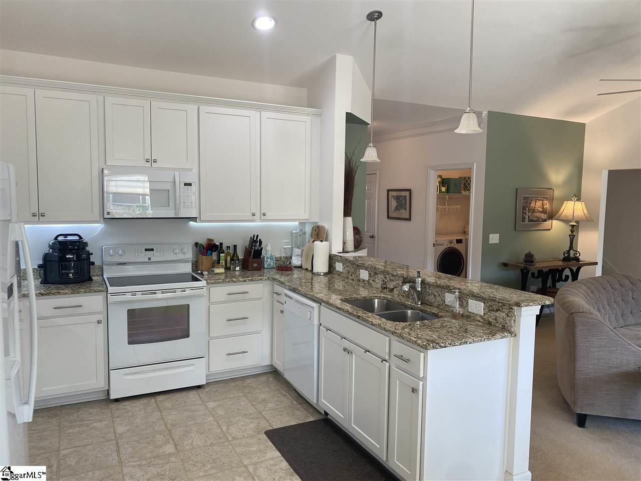 463 Riverdale Road Simpsonville, SC 29680 - Photo 6 of 12 Gallery Image 6