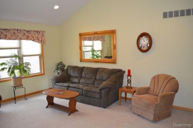 545 Stone Ridge Court Almont, MI 48003 - Photo 13 of 25 DSC_0818.jpg