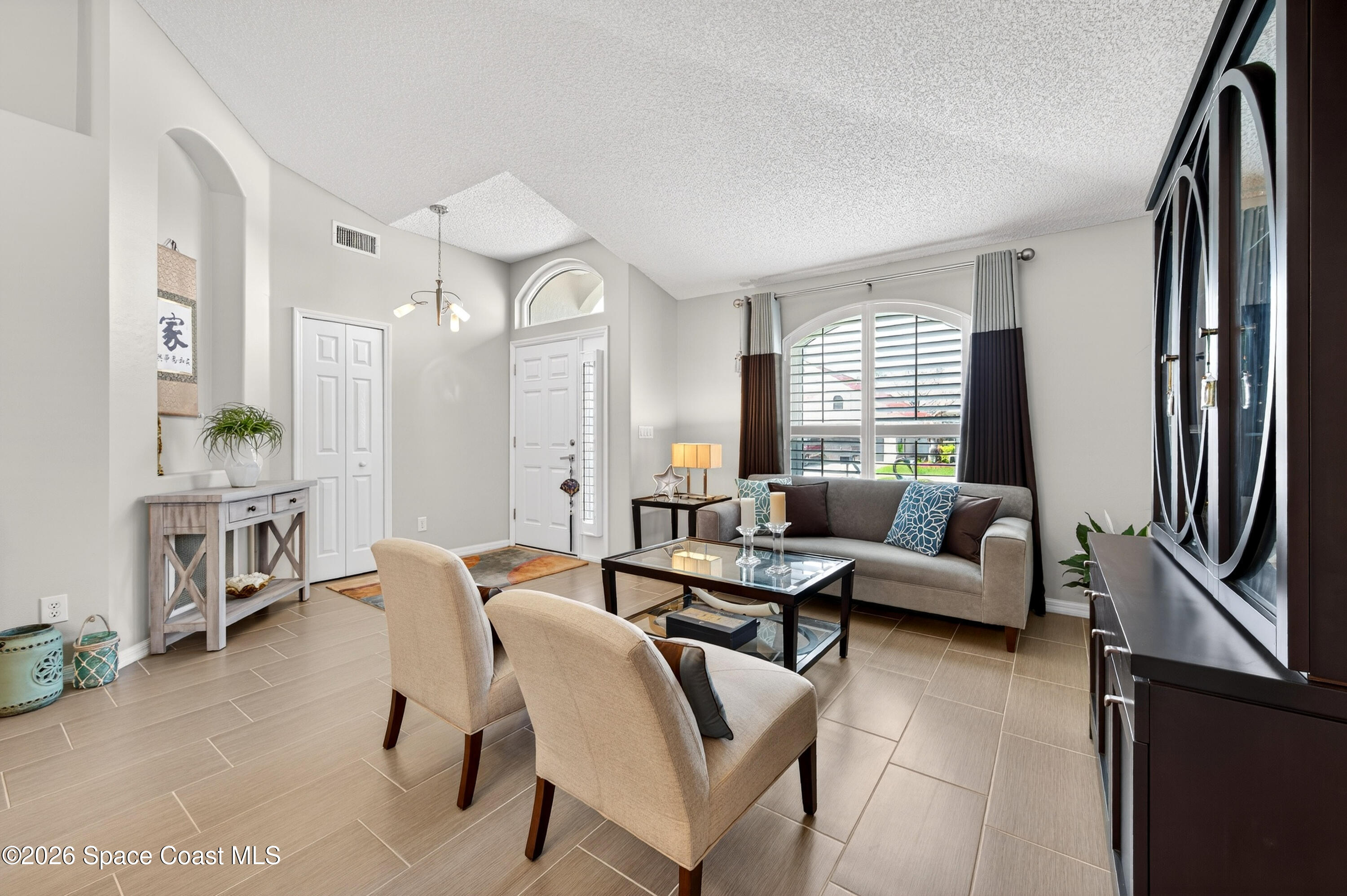 970 Shaw Circle Melbourne, FL 32940 - Photo 5 of 55 DSC_0988