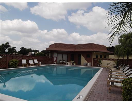 613 Banks Road, Unit 41 Margate, FL 33063 - Photo 16 of 16 Swimming Pool/Hot Tub/Sauna