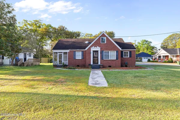 $140,000 | 204 North Washington Street, Pikeville, NC 27863