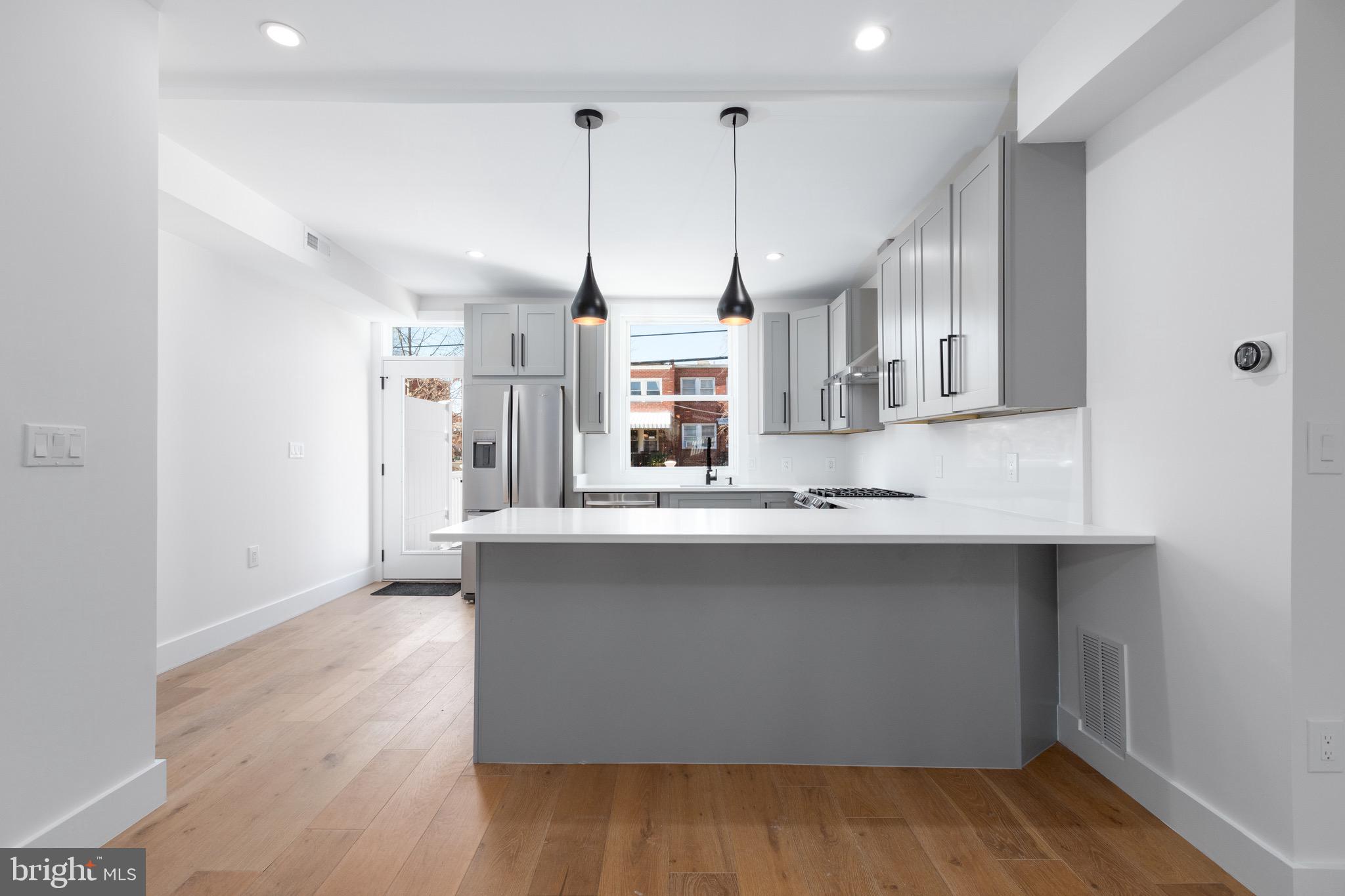 560 23rd Place Northeast Washington, DC 20002 - Photo 12 of 43 Gallery Image 12
