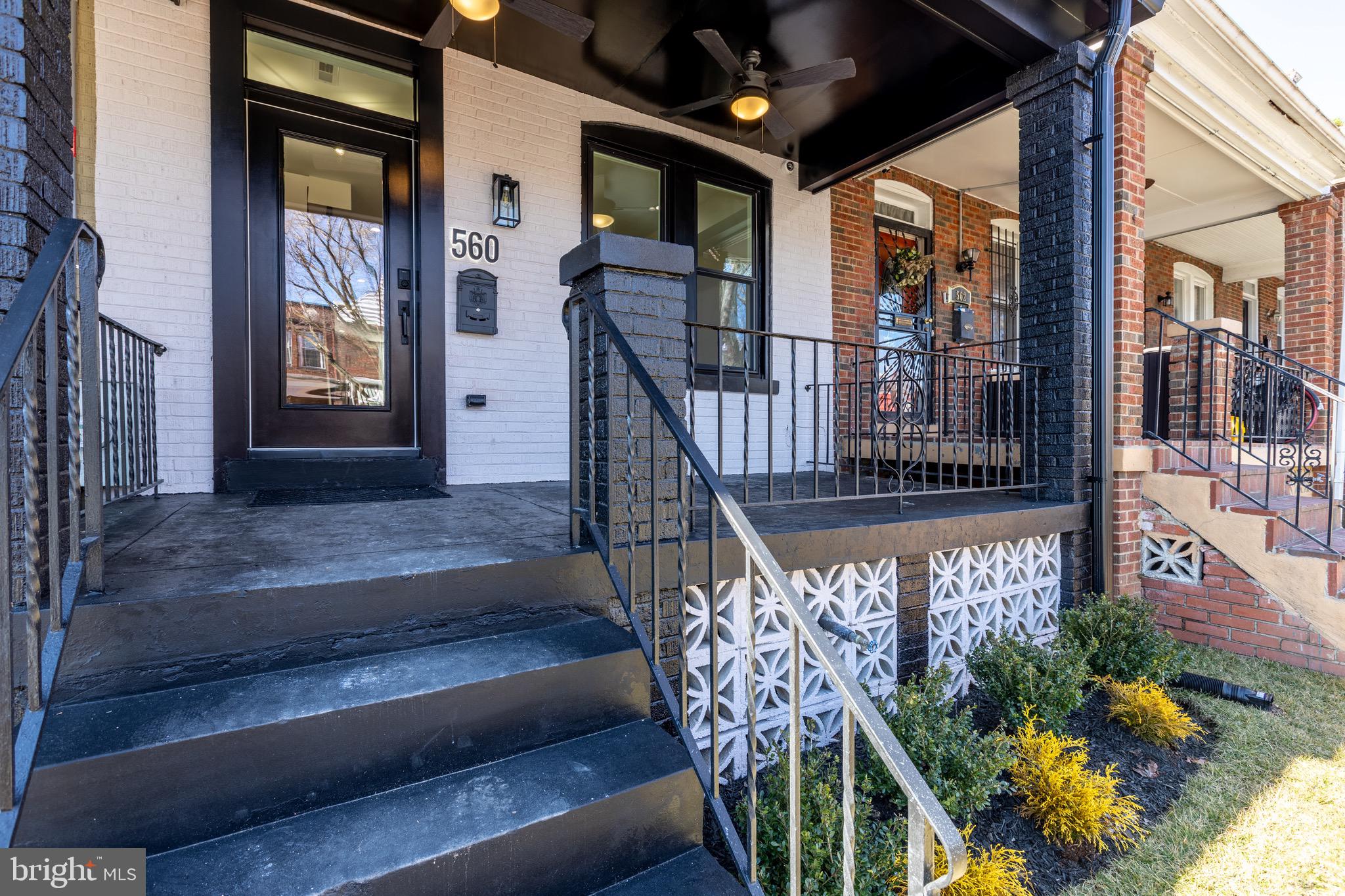 560 23rd Place Northeast Washington, DC 20002 - Photo 5 of 43 Gallery Image 5