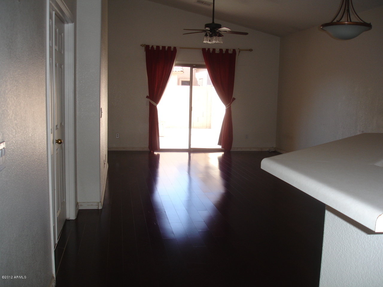 619 West Colt Road Chandler, AZ 85225 - Photo 8 of 19 Greatroom1