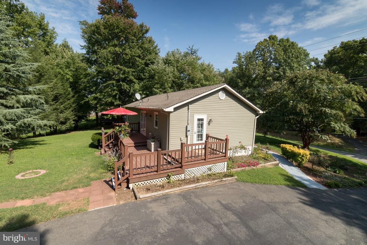 6299 Igo Road King George, VA 22485 - Photo 4 of 23 Exterior (General)