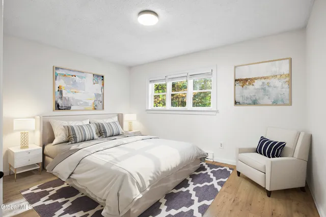 $284,900 | 40 Pheasant Court, Saratoga Springs, NY 12866