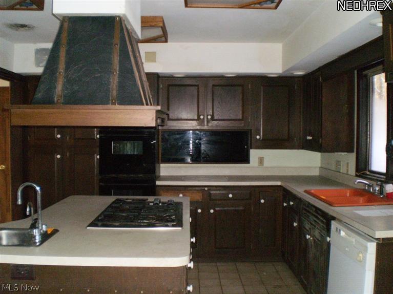 9482 Fairmount Road Novelty, OH 44072 - Photo 12 of 25 Gallery Image 12