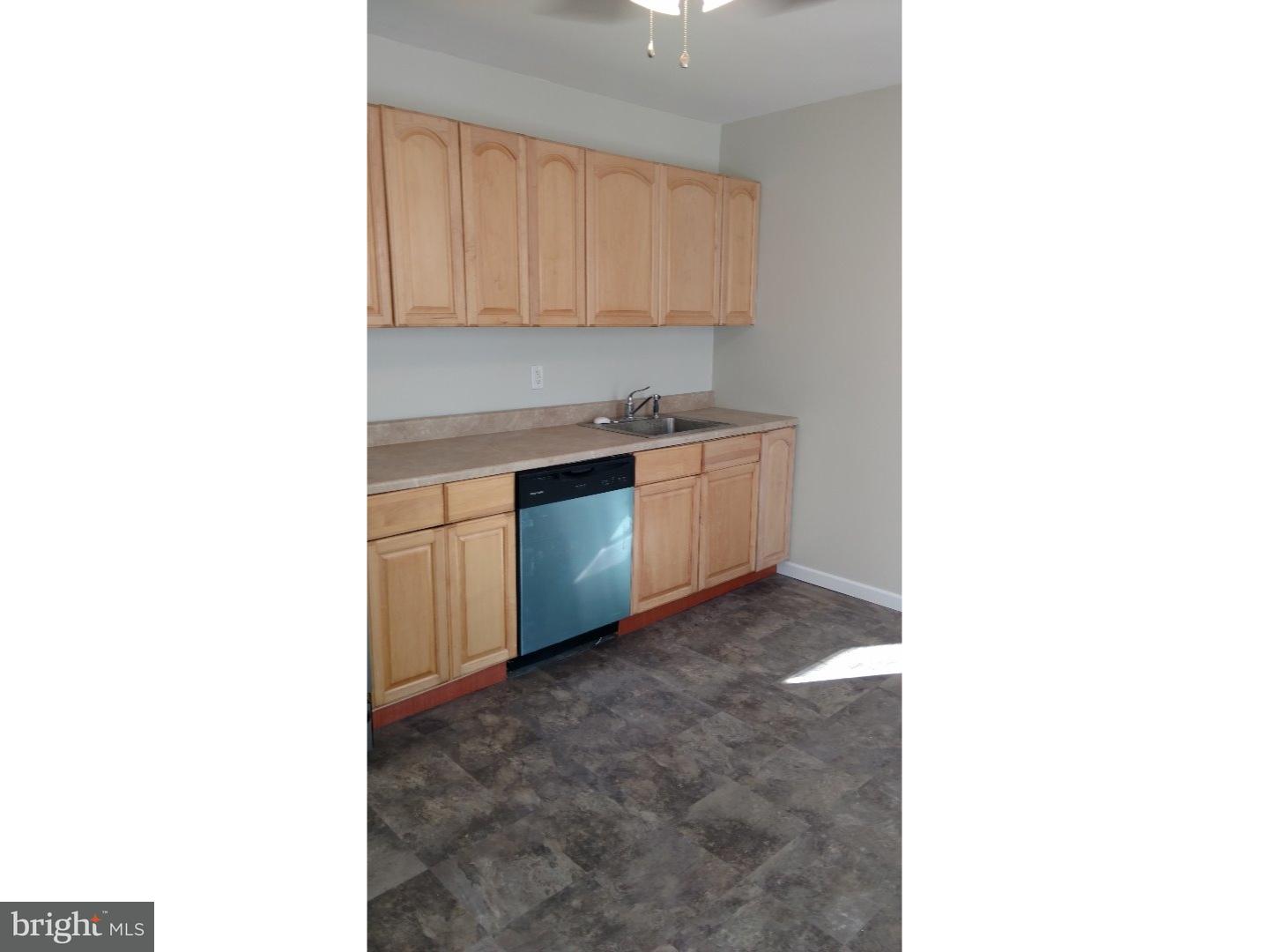 1521-2 Rancocas Road Mount Holly, NJ 08060 - Photo 6 of 17 Kitchen