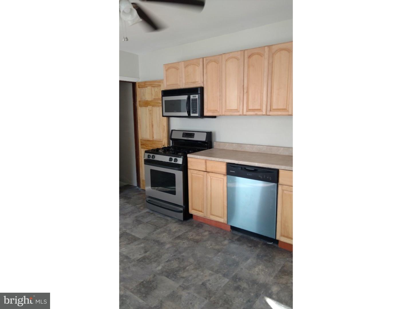 1521-2 Rancocas Road Mount Holly, NJ 08060 - Photo 7 of 17 Kitchen