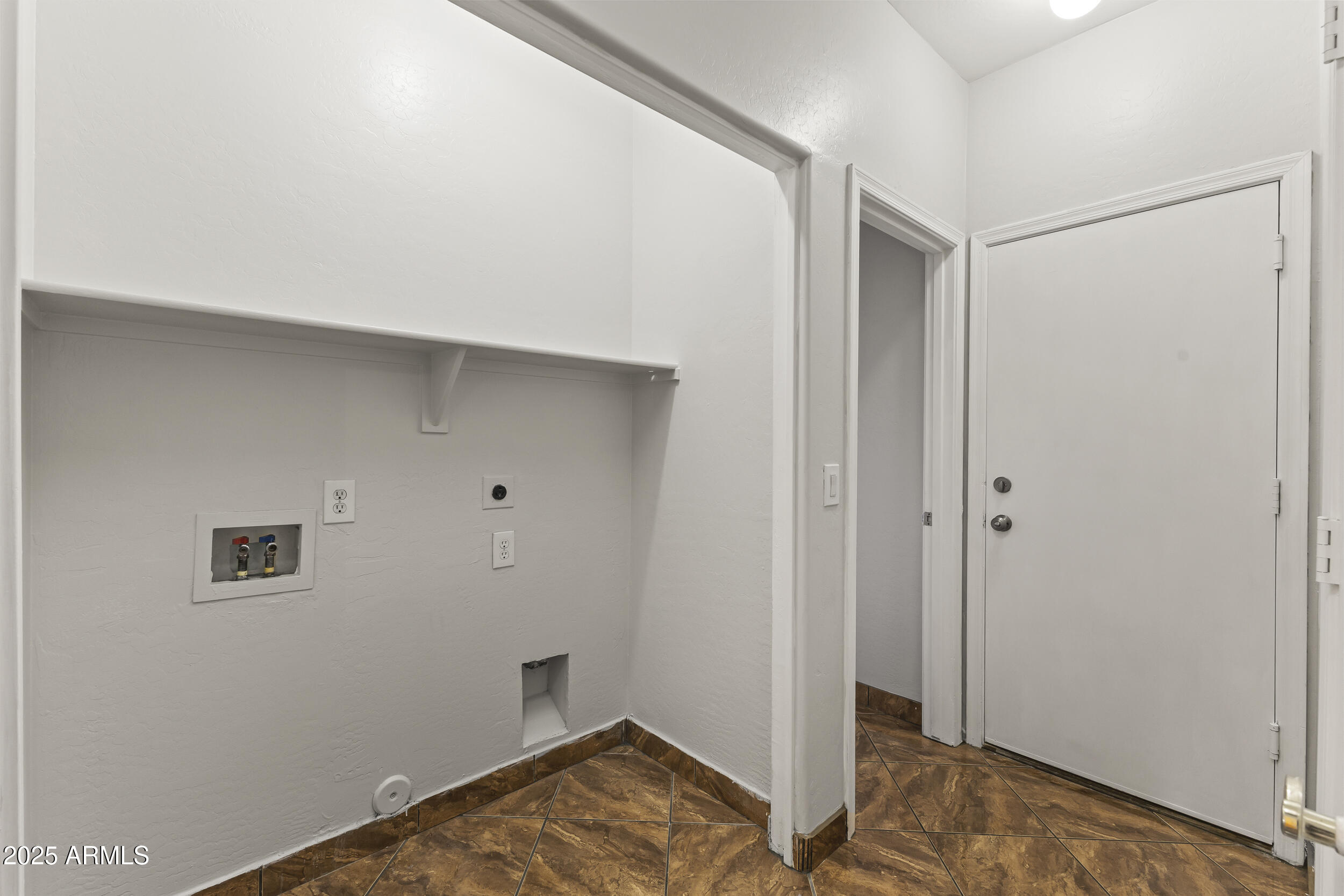 11185 West Coronado Road Avondale, AZ 85392 - Photo 12 of 46 a view of bedroom