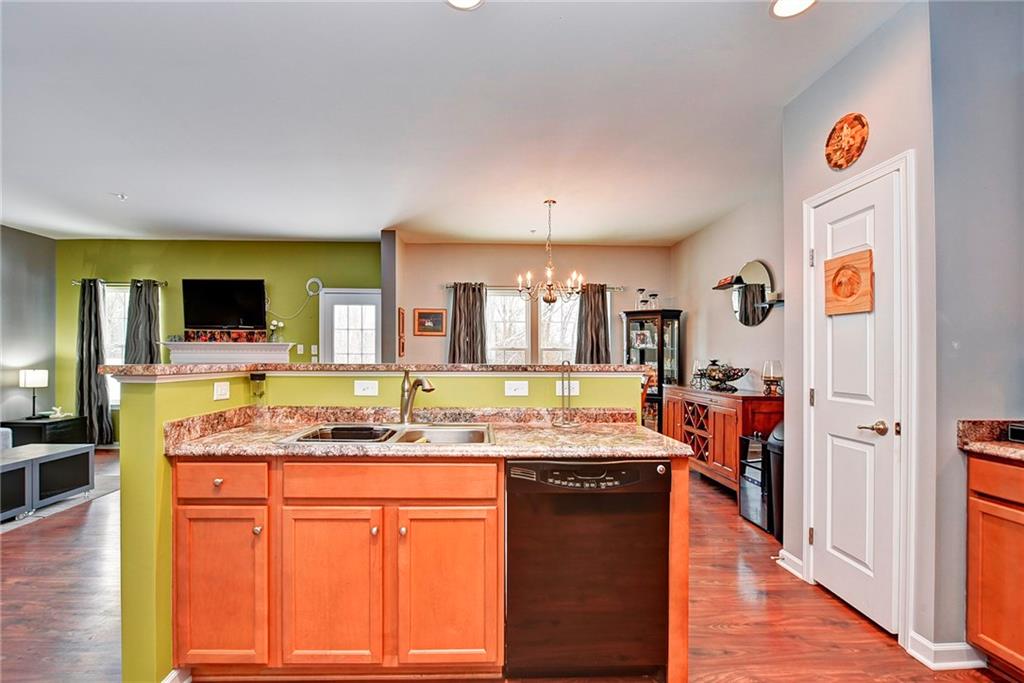 296 Maple Ridge Drive Canonsburg, PA 15317 - Photo 11 of 25 Gallery Image 11