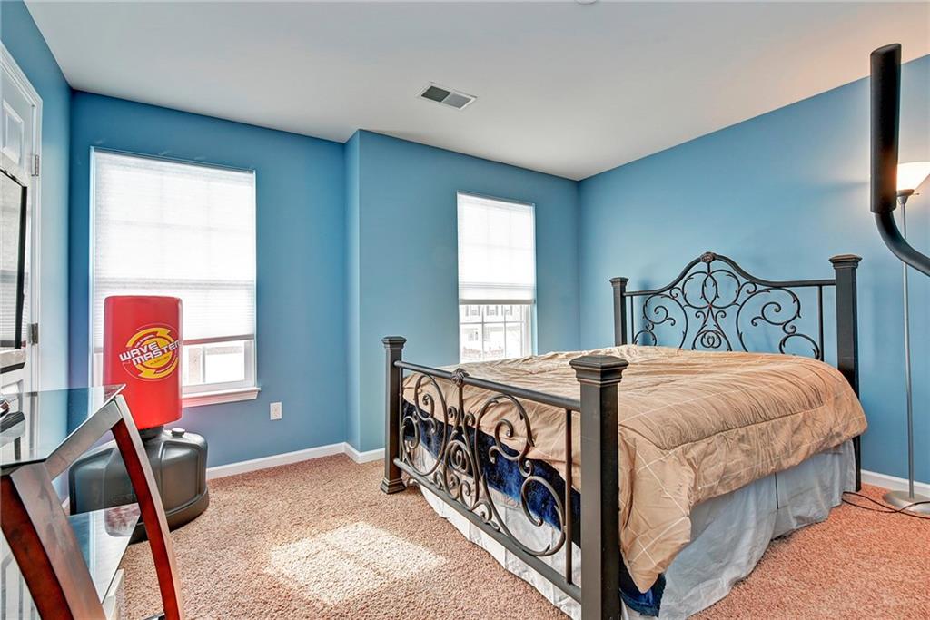 296 Maple Ridge Drive Canonsburg, PA 15317 - Photo 18 of 25 Gallery Image 18