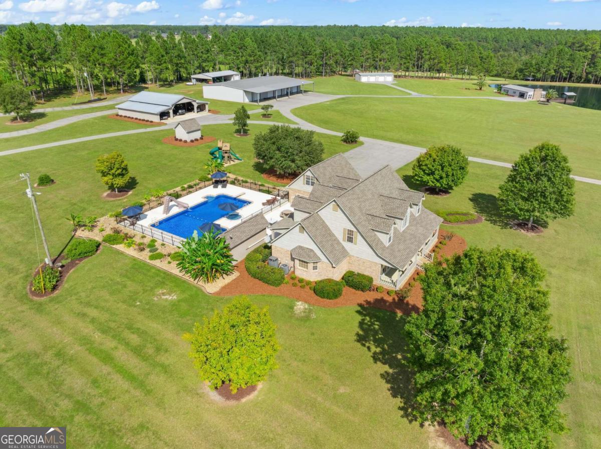 375 Dasher Street Lyons, GA 30436 - Photo 14 of 100