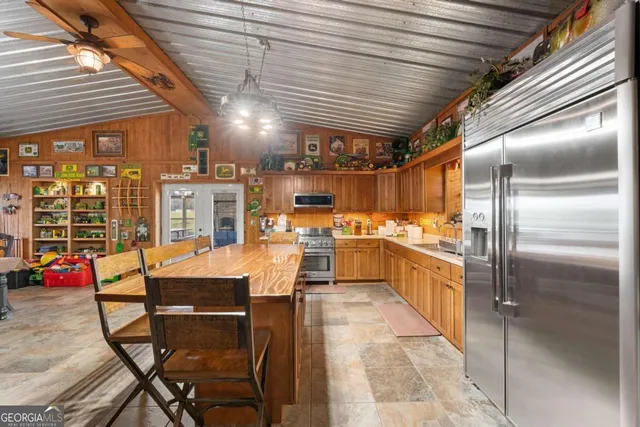 $1,600,000 | 375 Dasher Street, Lyons, GA 30436