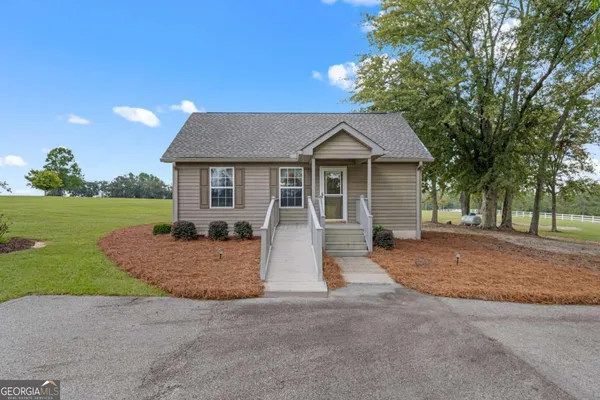 $1,600,000 | 375 Dasher Street, Lyons, GA 30436