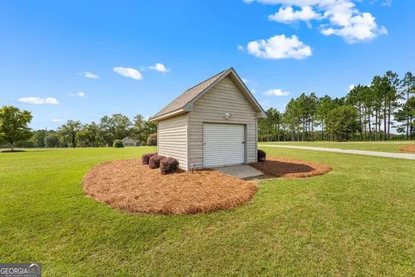 $1,600,000 | 375 Dasher Street, Lyons, GA 30436