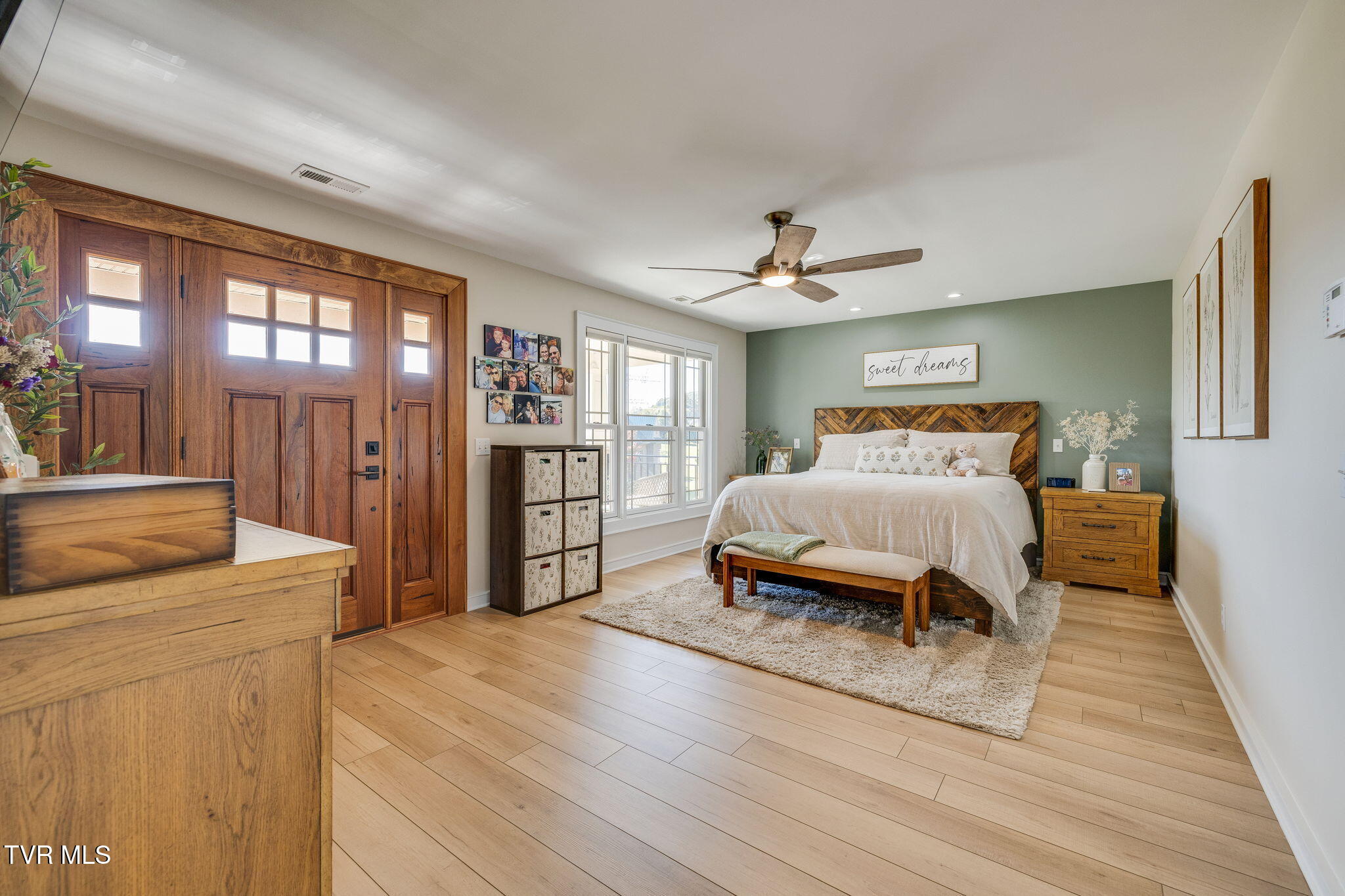 2338 Edinburgh Channel Road Kingsport, TN 37664 - Photo 26 of 87 026