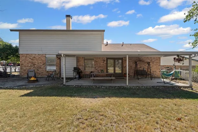 $295,000 | 5817 Bunker Boulevard, Watauga, TX 76148