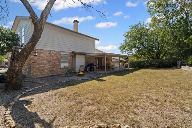 $295,000 | 5817 Bunker Boulevard, Watauga, TX 76148