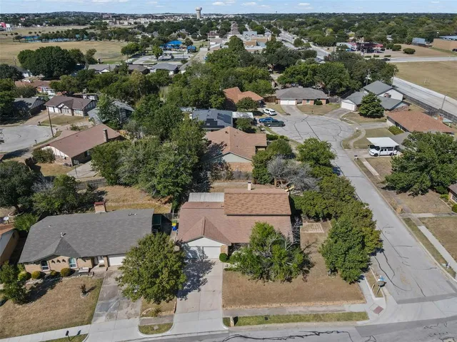 $295,000 | 5817 Bunker Boulevard, Watauga, TX 76148
