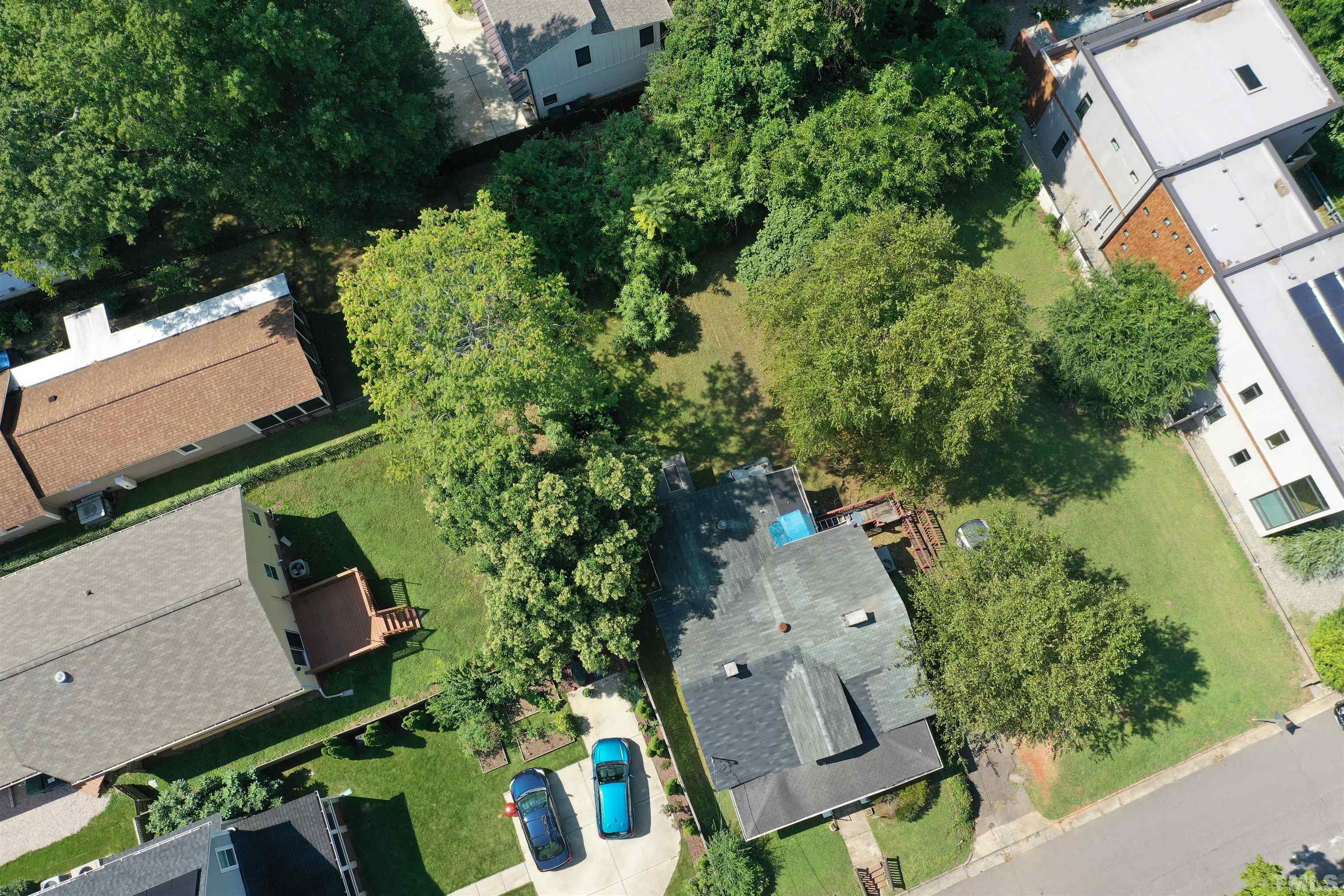 703 Chamberlain Street Raleigh, NC 27607 - Photo 3 of 11