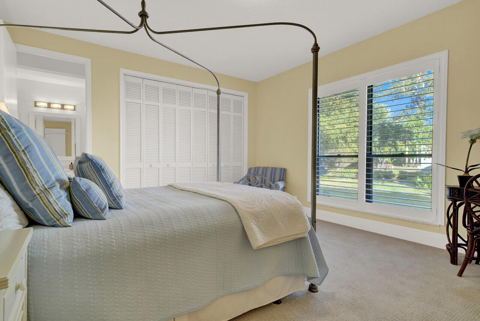 208 Turnberry Court South Atlantis, FL 33462 - Photo 17 of 44 Bedroom 2