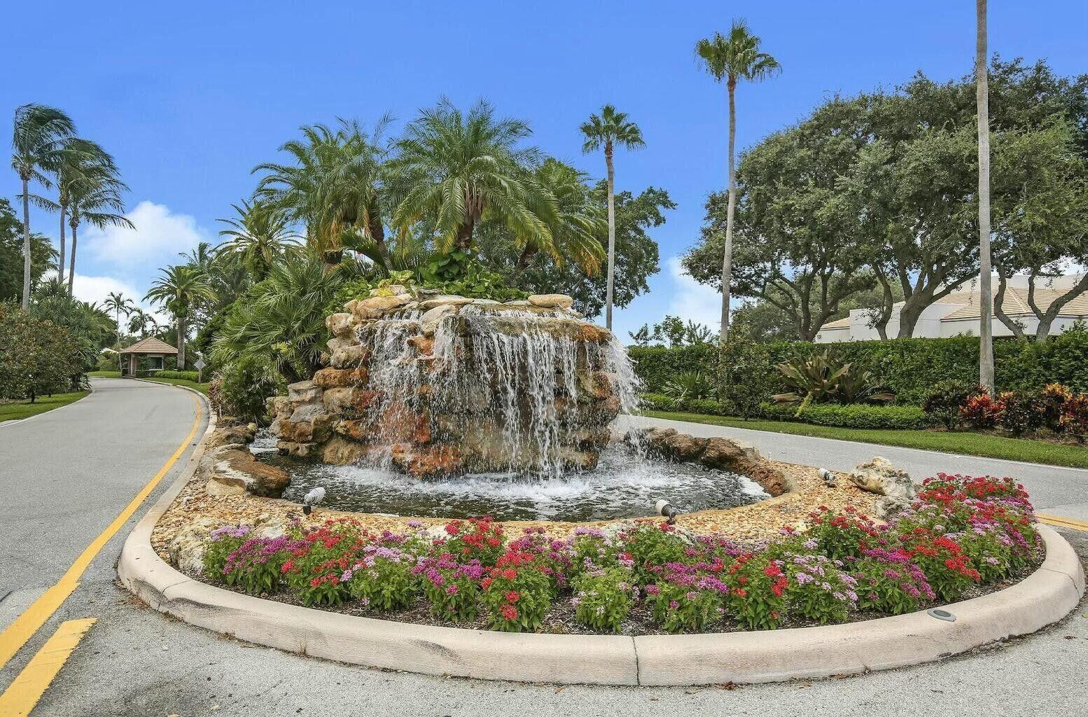 208 Turnberry Court South Atlantis, FL 33462 - Photo 36 of 44 Gated Entrance