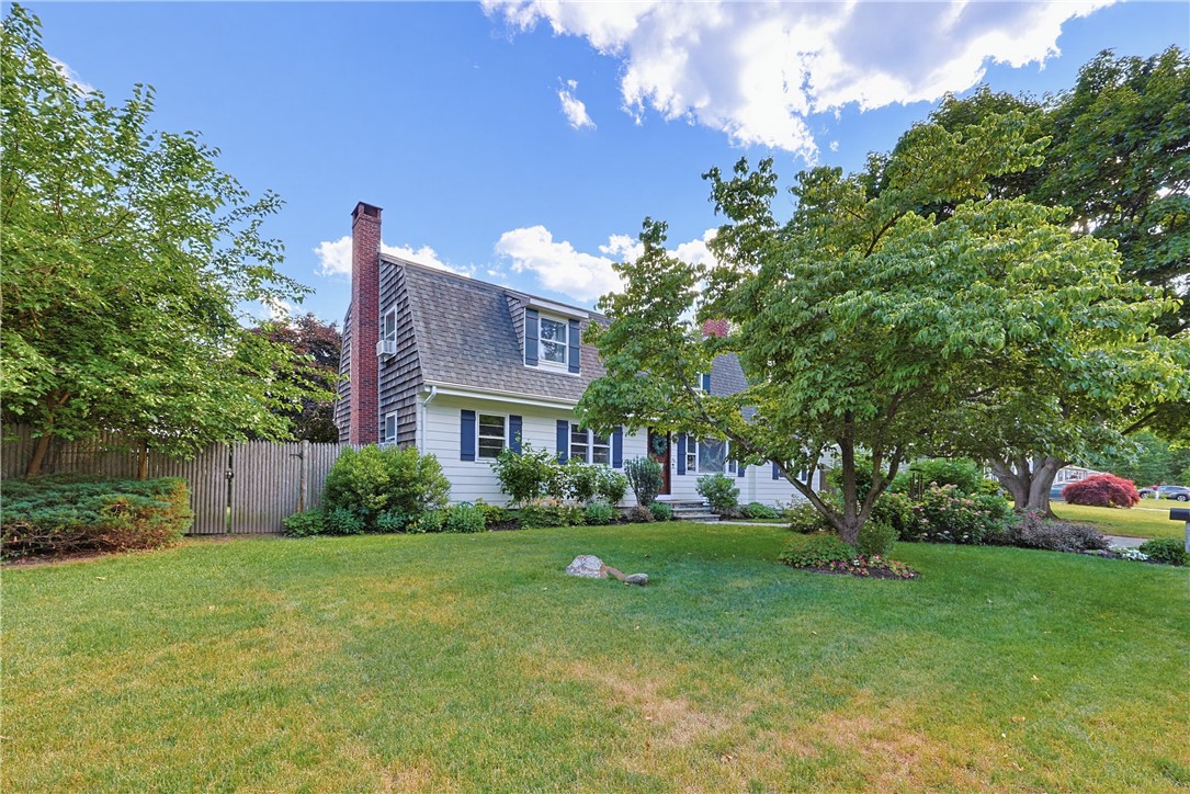 46 Netop Drive Warwick, RI 02818 - Photo 3 of 50