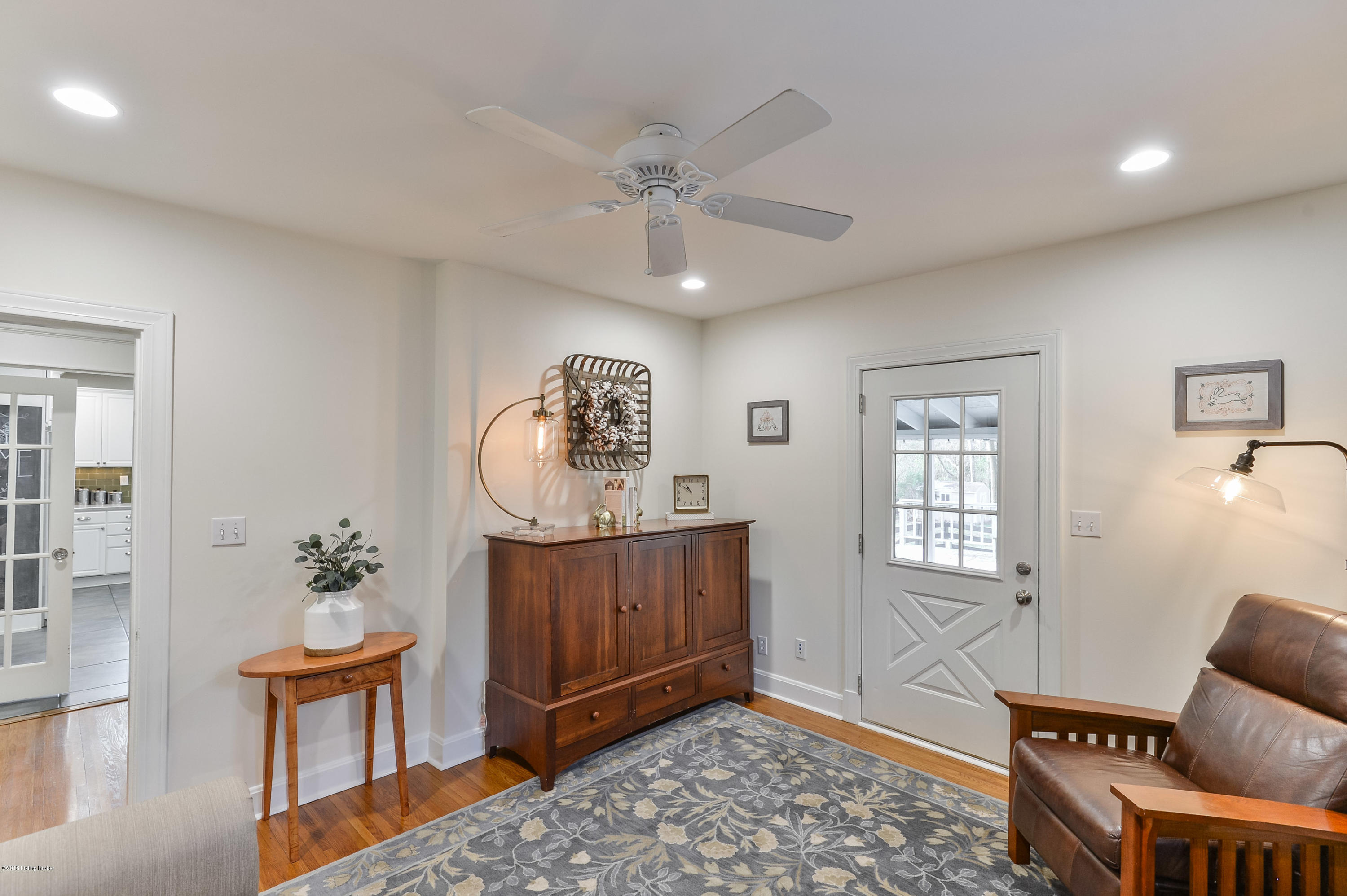 1402 Elm Road Anchorage, KY 40223 - Photo 20 of 50 027 LSIR 20181128 0617