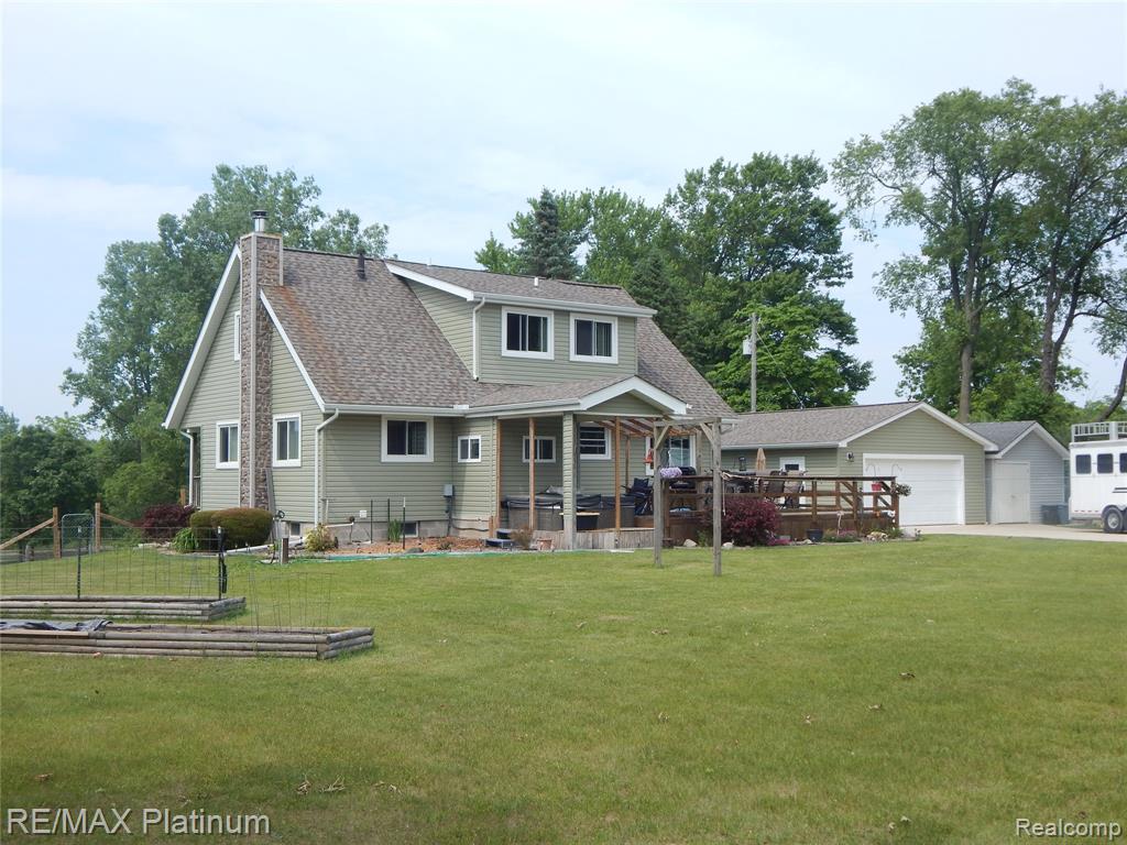 2025 West Rose Center Road Holly, MI 48442 - Photo 4 of 68 Gallery Image 4