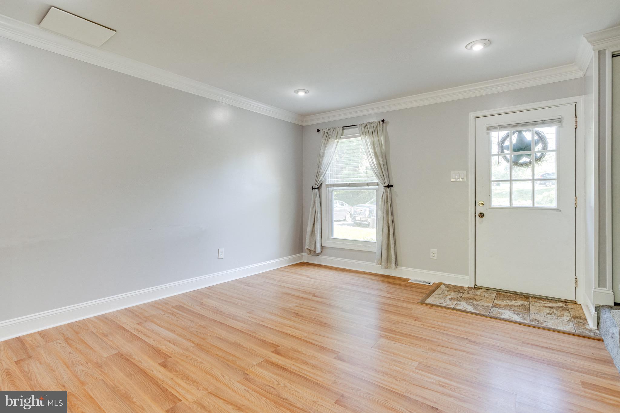 3413 Santee Road Nottingham, MD 21236 - Photo 9 of 61 Gallery Image 9