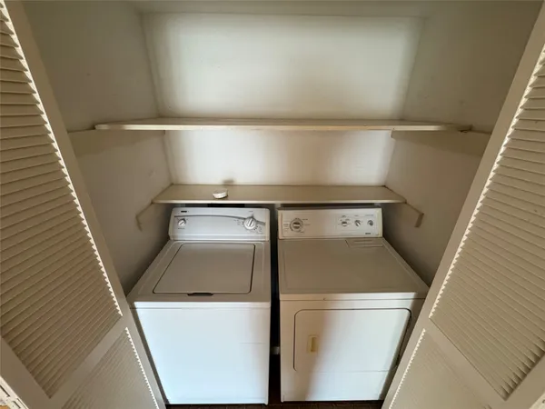 $1,100 | 2100 Tanglewilde Street, Unit 344, Houston, TX 77063