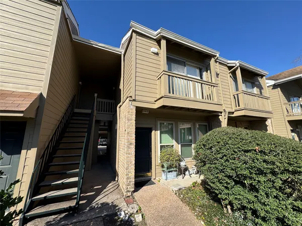 $1,100 | 2100 Tanglewilde Street, Unit 344, Houston, TX 77063