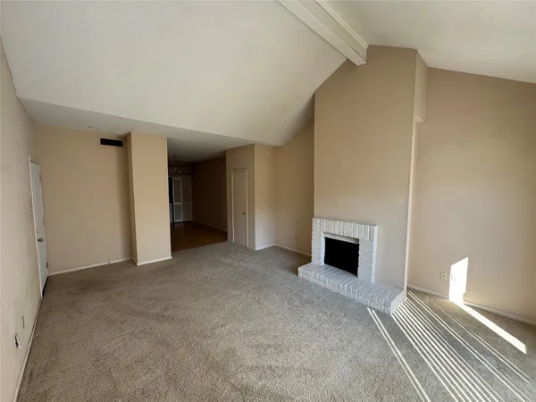 $1,100 | 2100 Tanglewilde Street, Unit 344, Houston, TX 77063