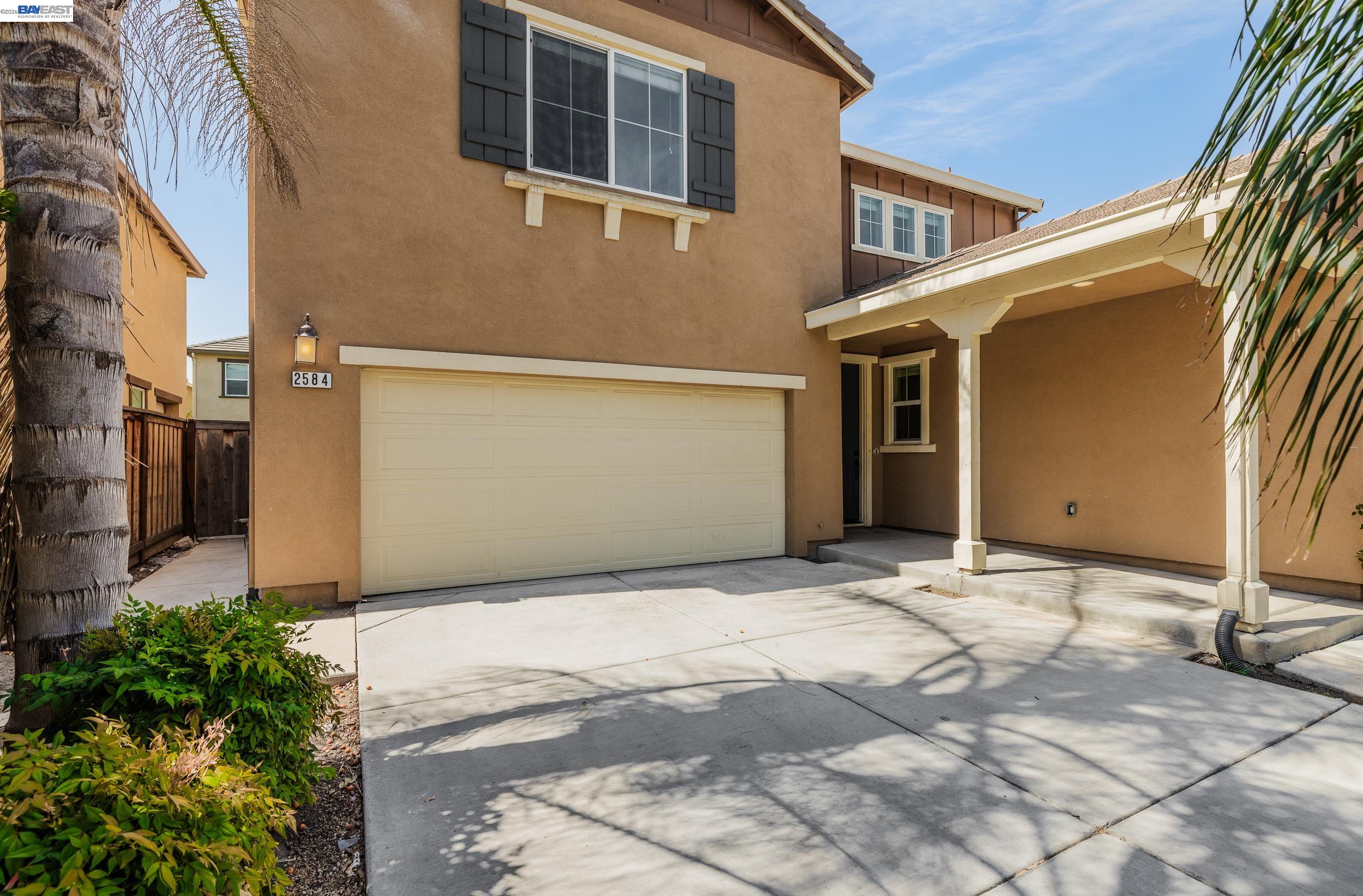 2584 Remy Javier Street Tracy, CA 95377 - Photo 4 of 45 Gallery Image 4