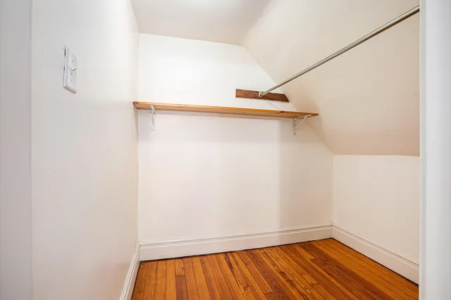 $2,400 | 618 Gott Street, Ann Arbor, MI 48103