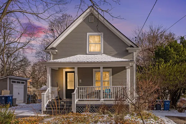 $2,400 | 618 Gott Street, Ann Arbor, MI 48103