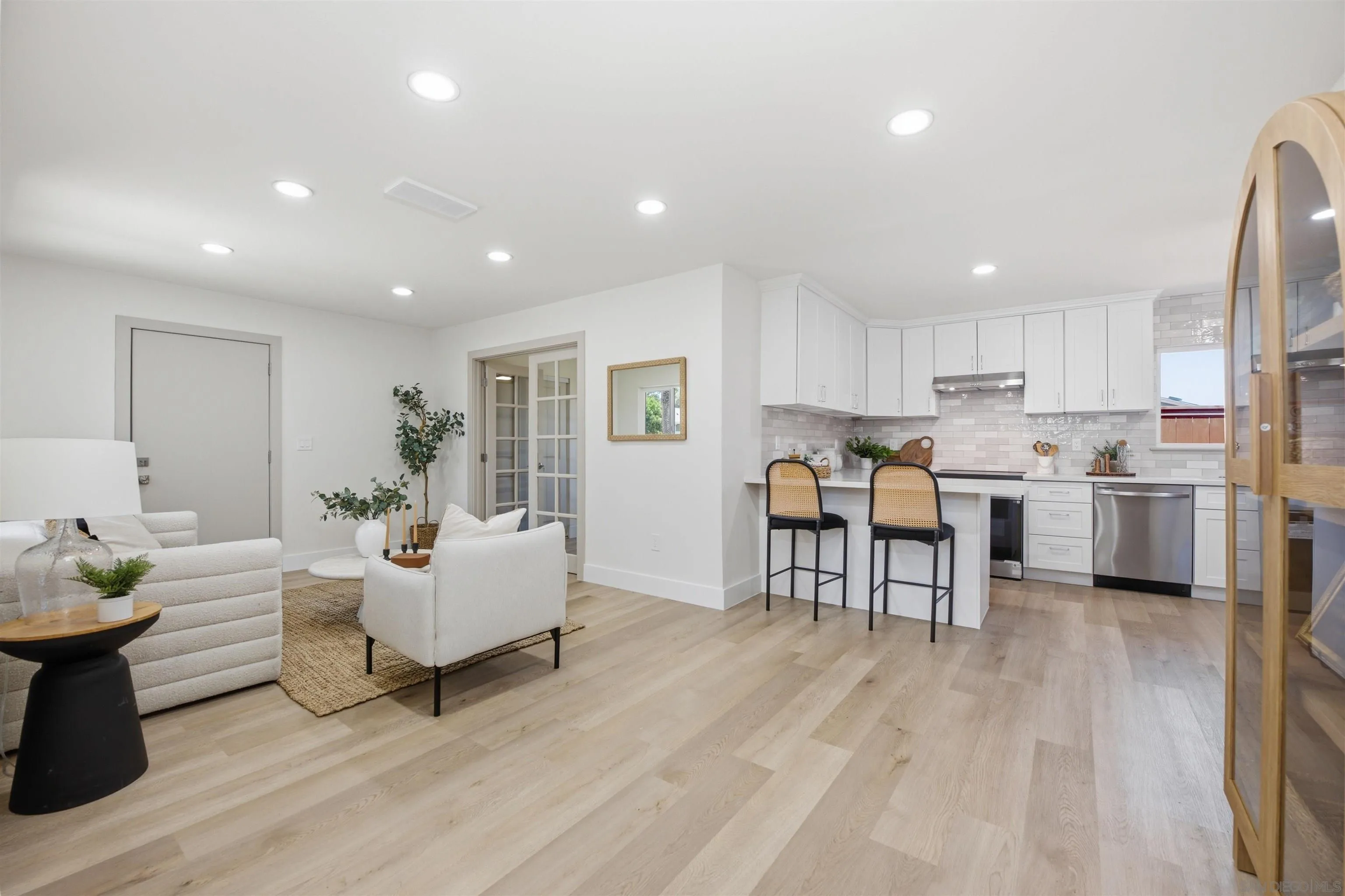 12097 Pastoral Road Rancho Bernardo, CA 92128 - Photo 5 of 29