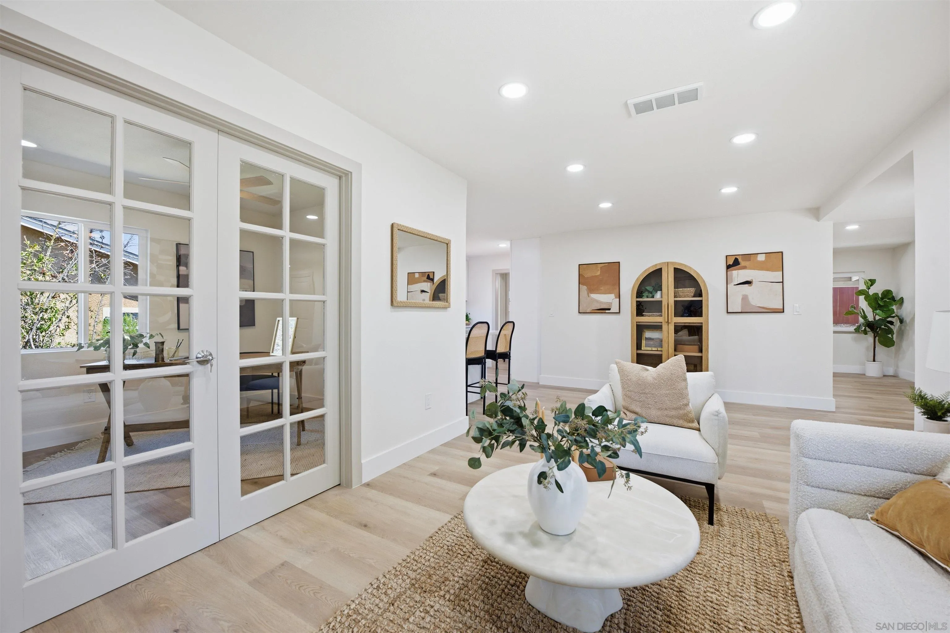 12097 Pastoral Road Rancho Bernardo, CA 92128 - Photo 6 of 29