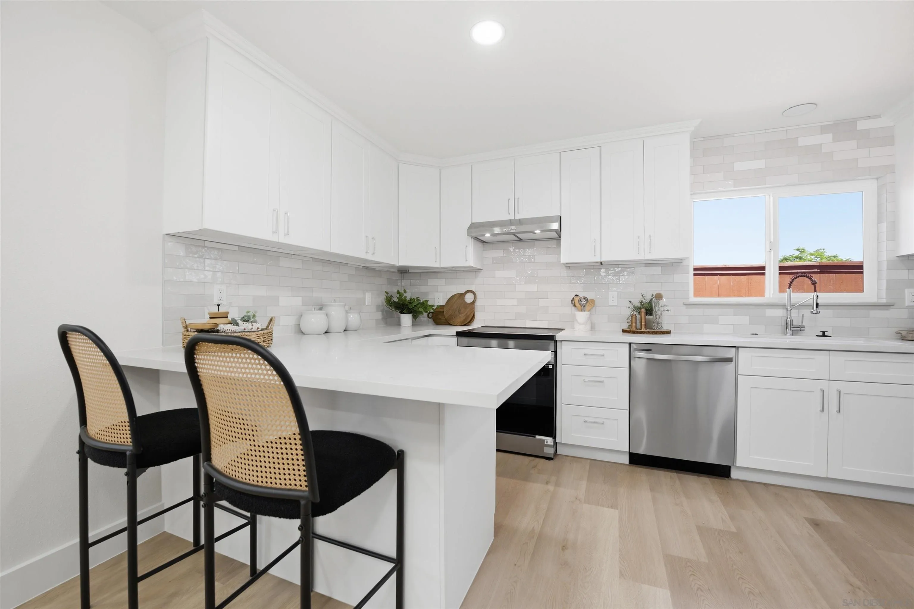 12097 Pastoral Road Rancho Bernardo, CA 92128 - Photo 8 of 29