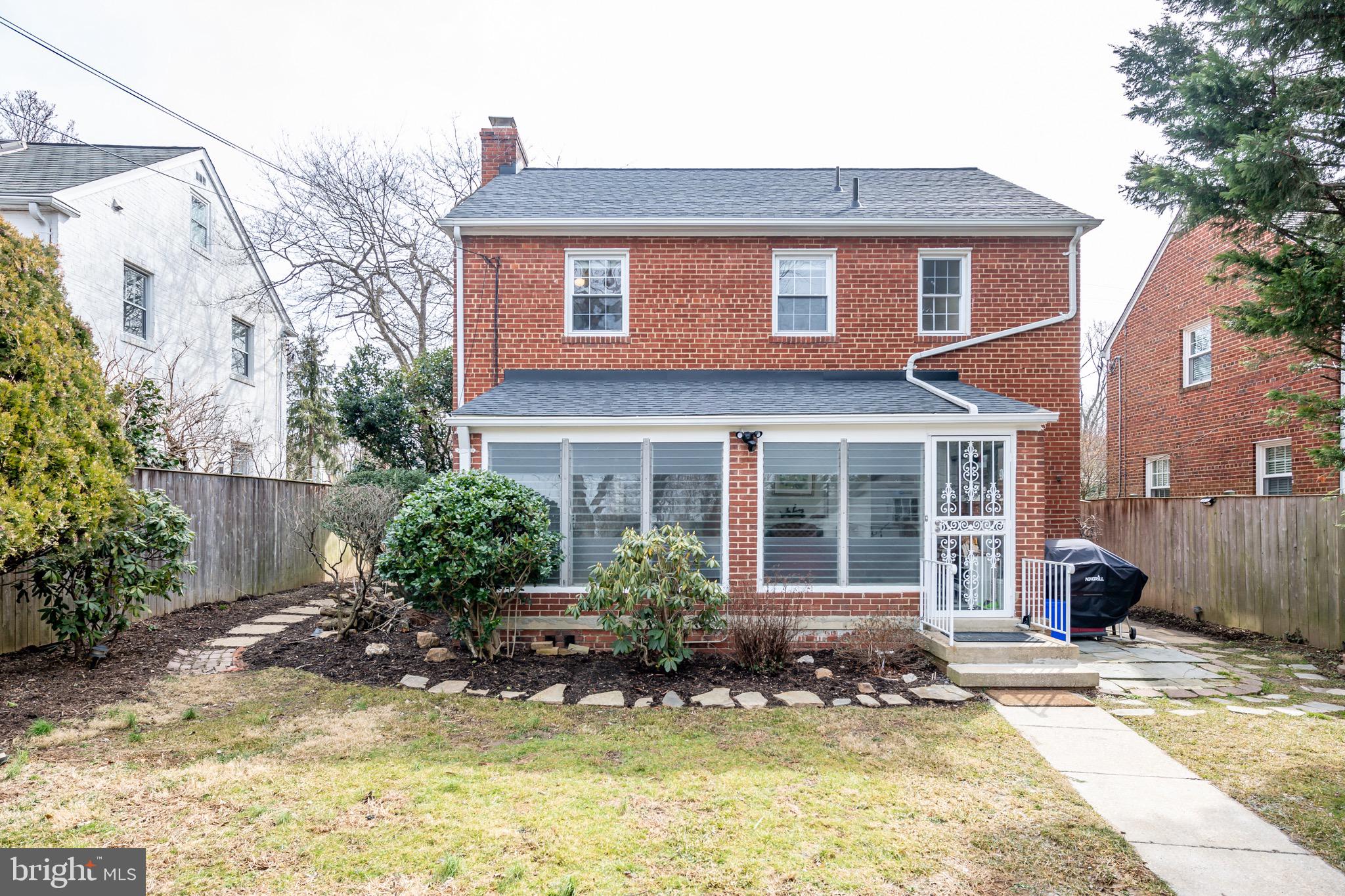 9408 Colesville Road Silver Spring, MD 20901 - Photo 34 of 39