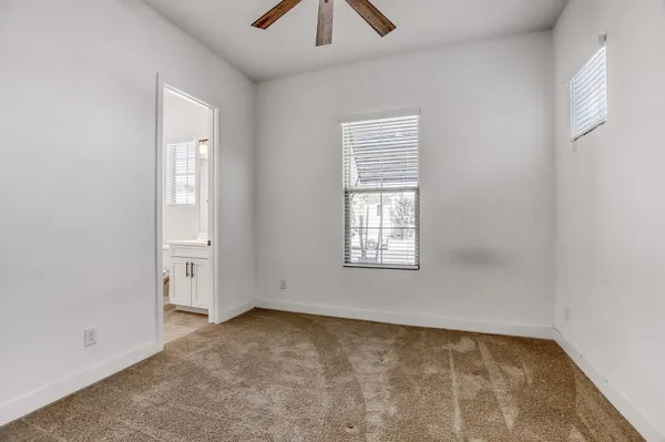 $3,000 | 8723 West Vista Avenue, Glendale, AZ 85305