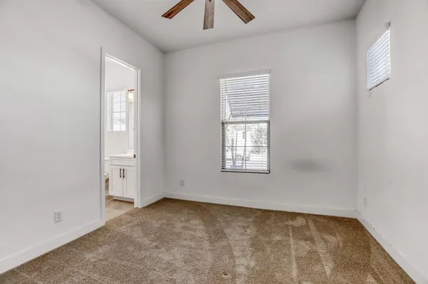 $3,000 | 8723 West Vista Avenue, Glendale, AZ 85305