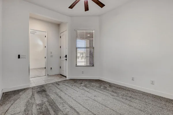 $3,000 | 8723 West Vista Avenue, Glendale, AZ 85305