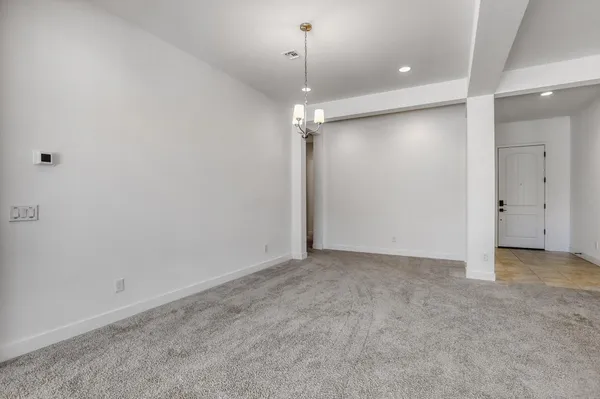 $3,000 | 8723 West Vista Avenue, Glendale, AZ 85305