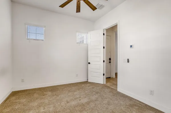 $3,000 | 8723 West Vista Avenue, Glendale, AZ 85305