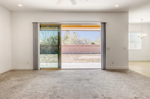 $3,000 | 8723 West Vista Avenue, Glendale, AZ 85305