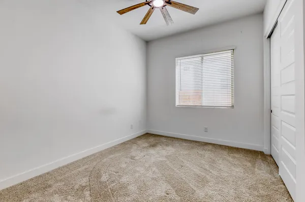 $3,000 | 8723 West Vista Avenue, Glendale, AZ 85305