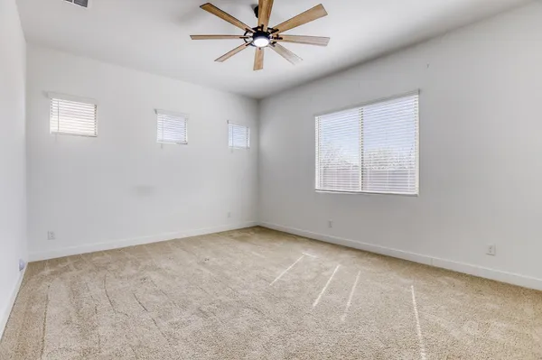 $3,000 | 8723 West Vista Avenue, Glendale, AZ 85305